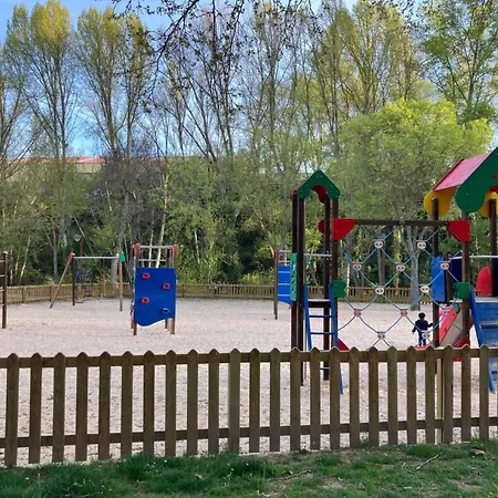 El Molino De La Isla Apartment